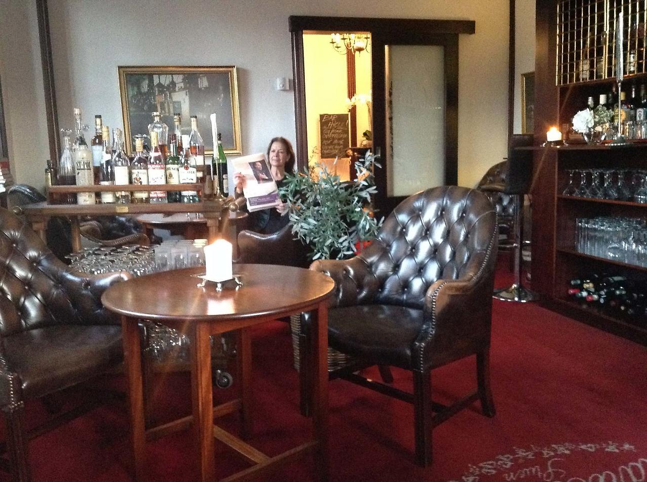 Park Hotel & Vinbar Frederikshavn Bagian luar foto